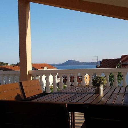 Apartmani Mira Vodice Ngoại thất bức ảnh