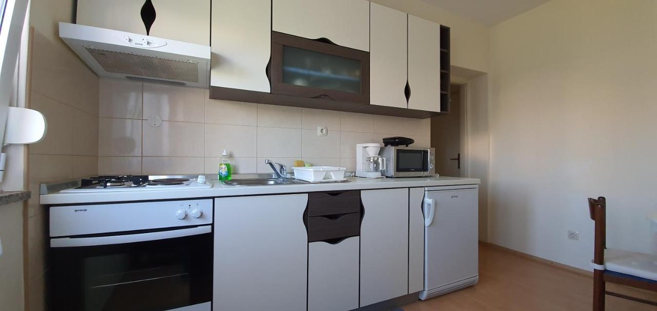 Apartmani Mira Vodice Ngoại thất bức ảnh