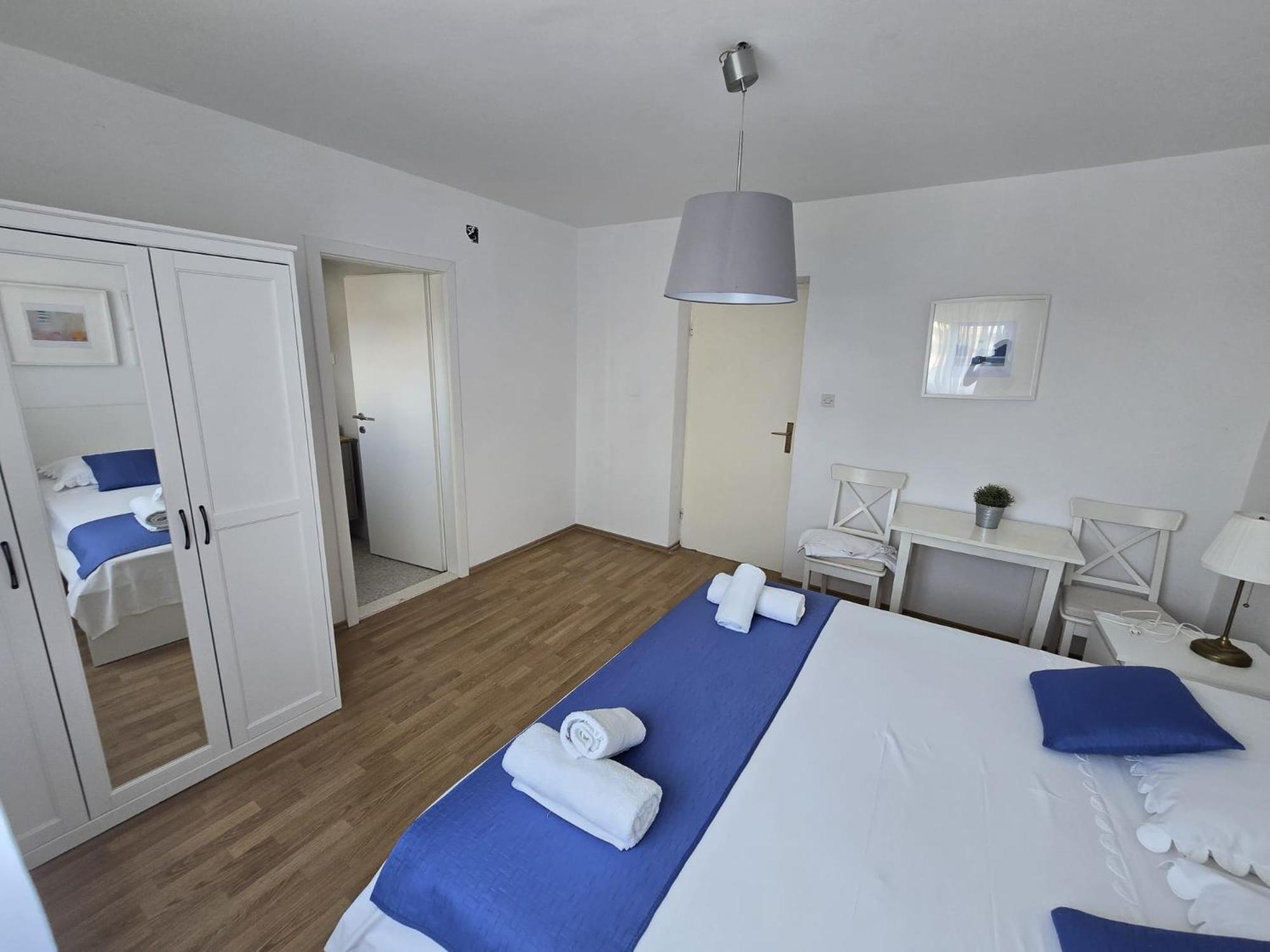 Apartmani Mira Vodice Ngoại thất bức ảnh