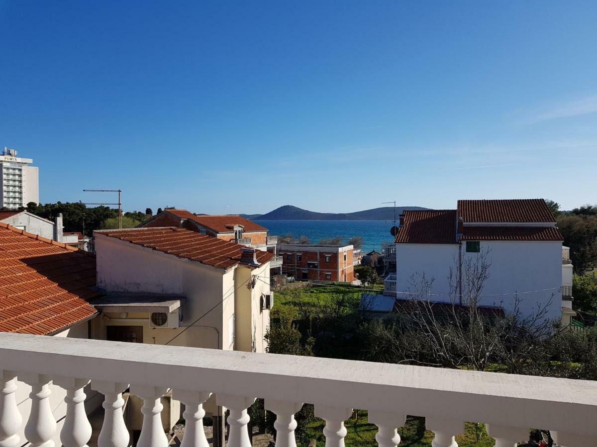 Apartmani Mira Vodice Ngoại thất bức ảnh