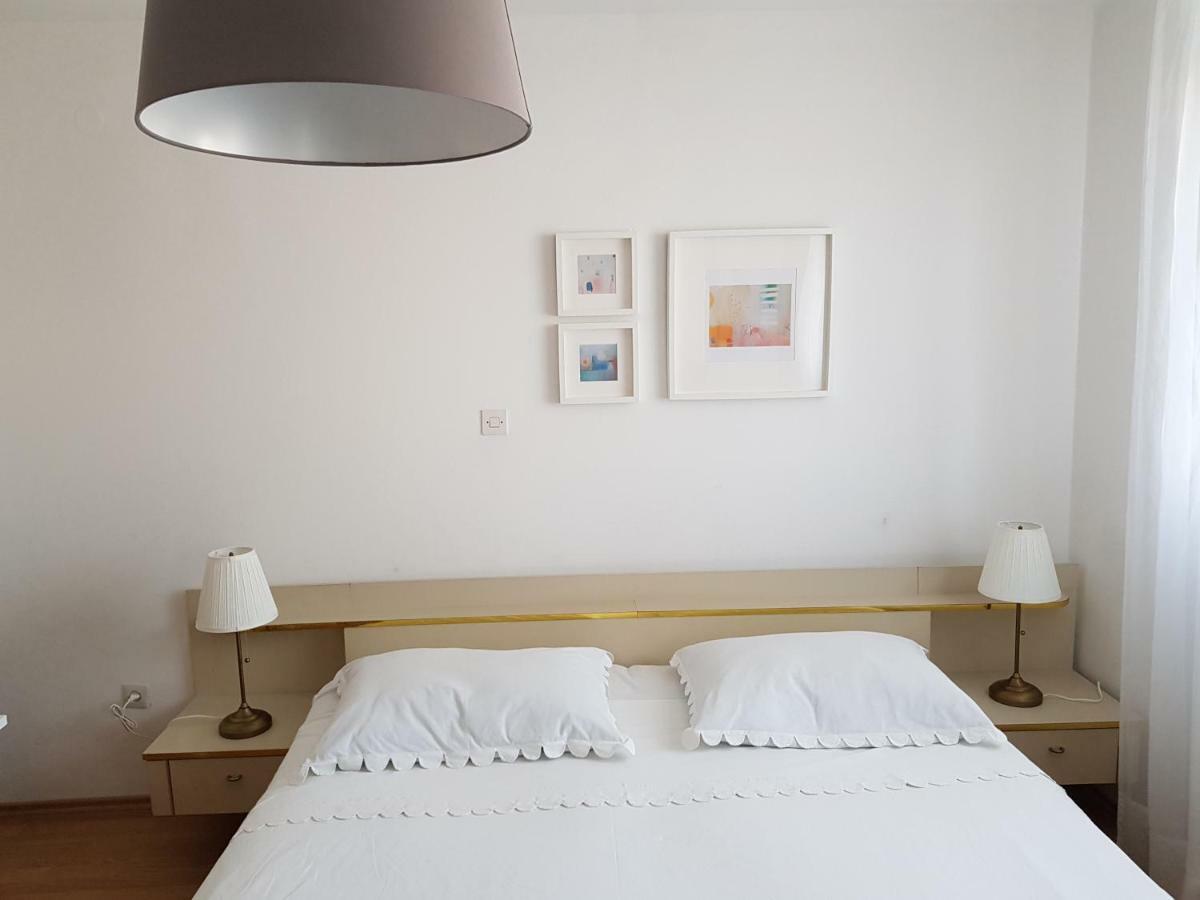 Apartmani Mira Vodice Ngoại thất bức ảnh