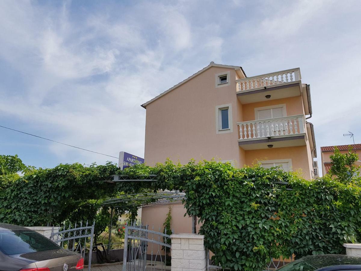 Apartmani Mira Vodice Ngoại thất bức ảnh