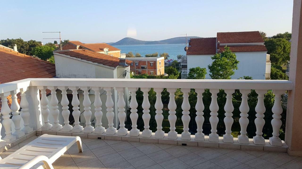 Apartmani Mira Vodice Ngoại thất bức ảnh